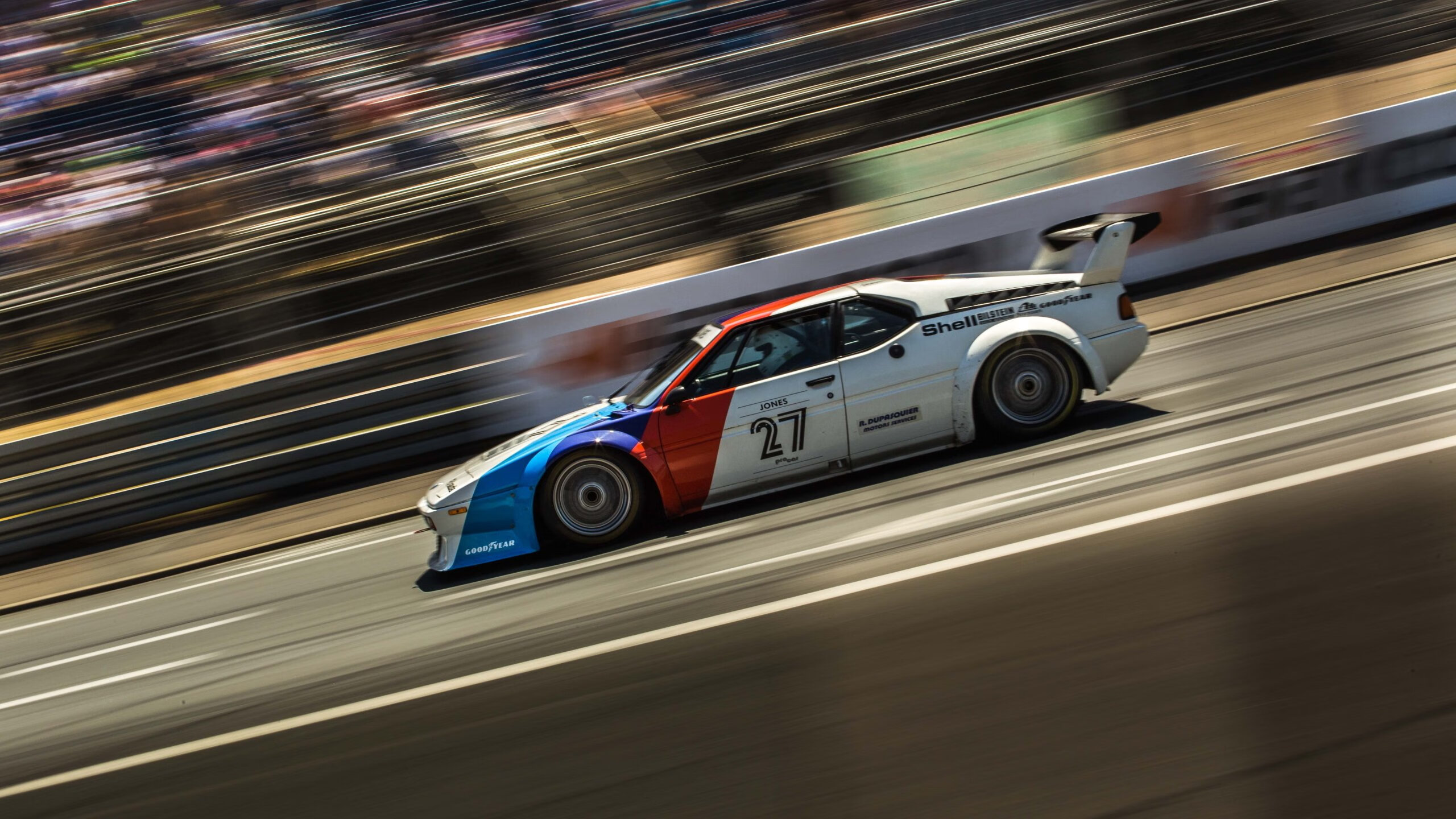 爱游戏在线登录入口-意甲超级巨星连续亮相，精彩瞬间频频出现，意甲大牌球星