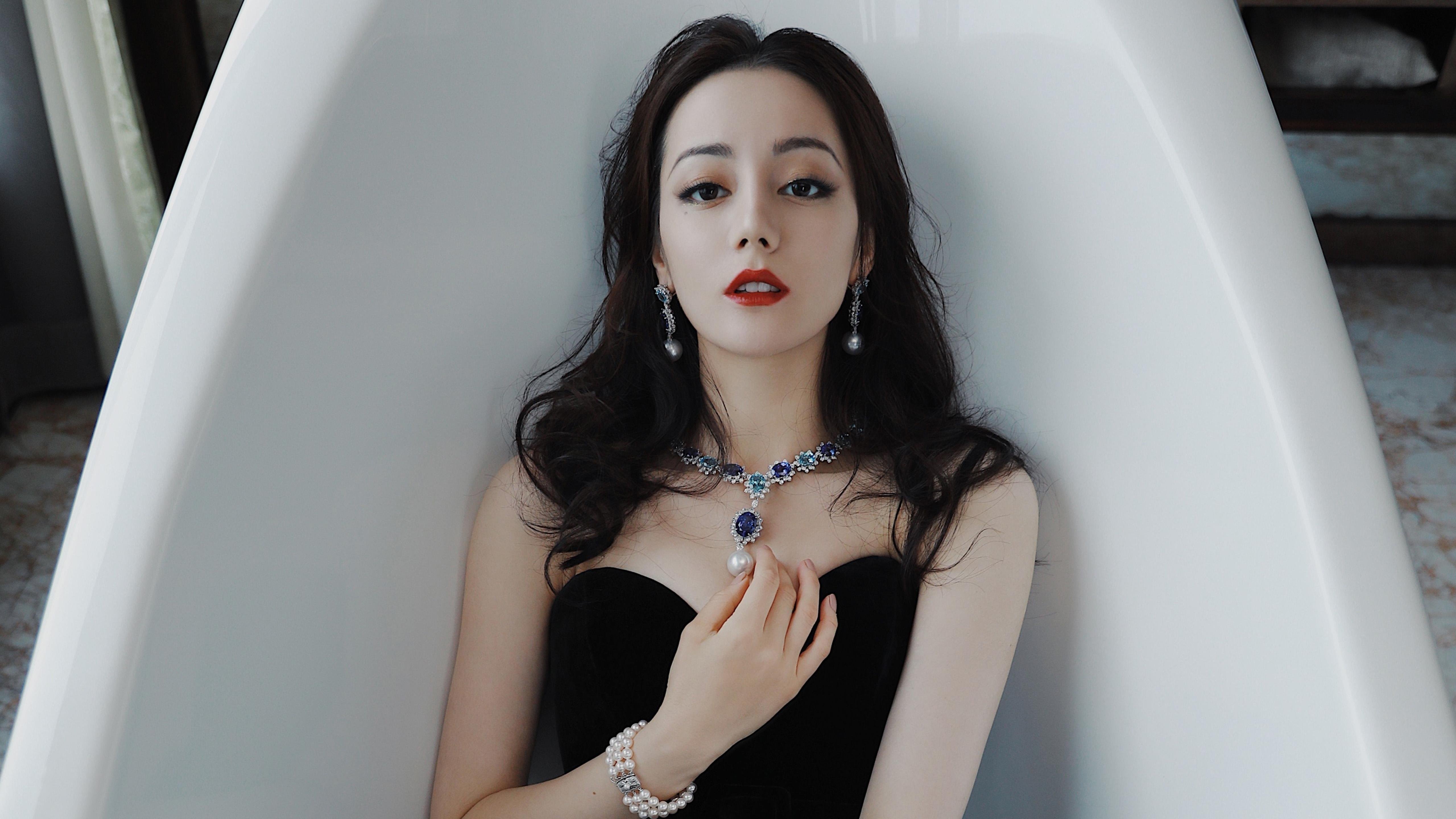 爱游戏登录入口-利比亚女篮在非洲锦标赛中表现优异，冲击奖牌梦想，利比亚男篮